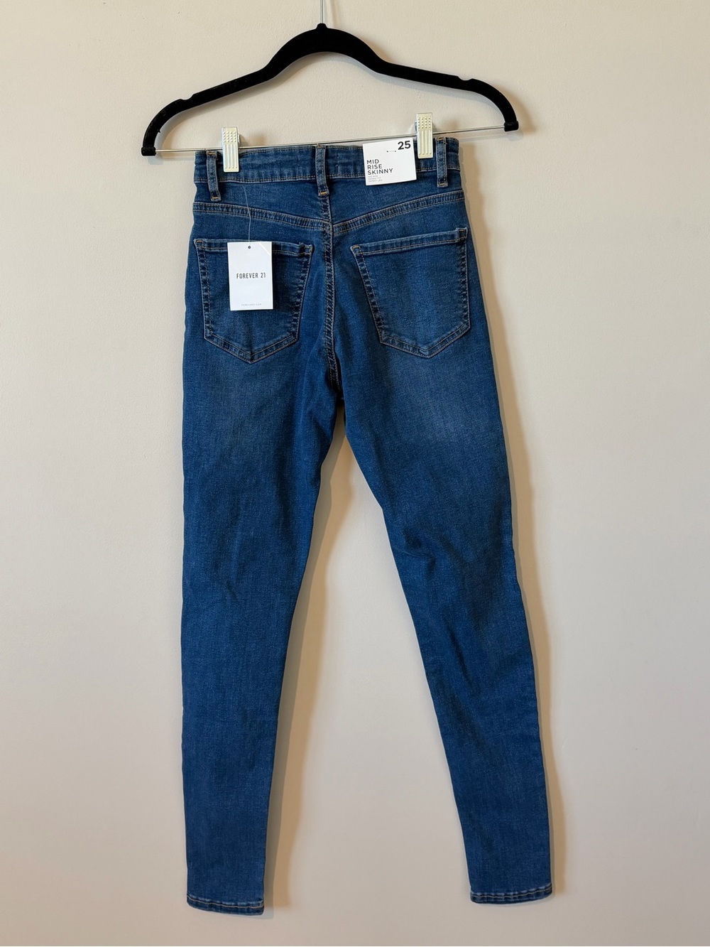 NWT Forever 21 Mid-Rise Skinny Jeans - Picture 5 of 7